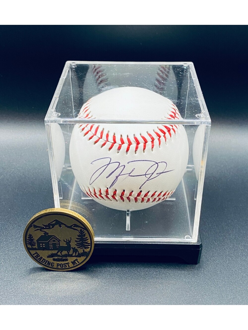 Michael Jordan Signed Baseball In Case With COA (White Sox)